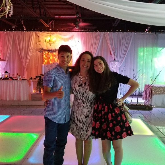 Meet your Posher, Irene - Picture 1 of 1